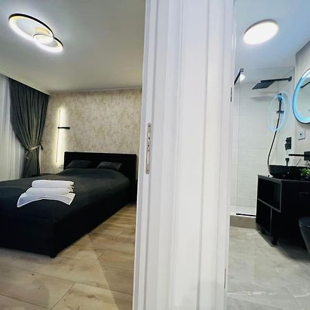 Impact Apartments Πιτέστι Εξωτερικό φωτογραφία