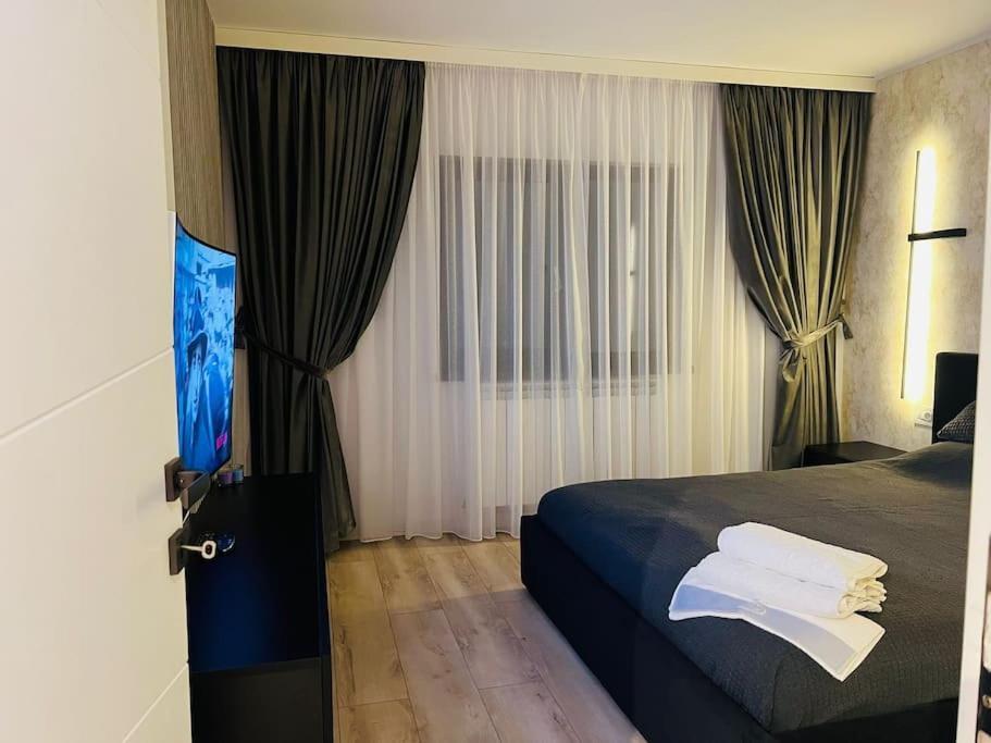Impact Apartments Πιτέστι Εξωτερικό φωτογραφία